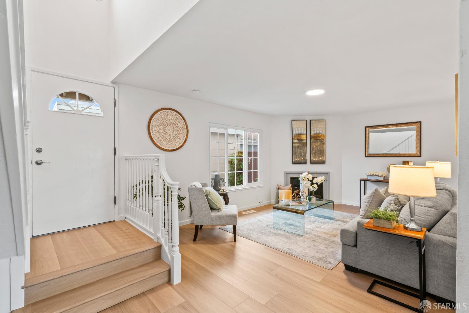 Detail Gallery Image 4 of 31 For 2449 Williamsburg Ct, South San Francisco,  CA 94080 - 3 Beds | 2/1 Baths