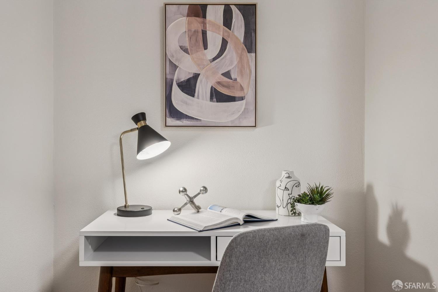 Detail Gallery Image 30 of 47 For 235 Oak Park Dr, San Francisco,  CA 94131 - 6 Beds | 3 Baths