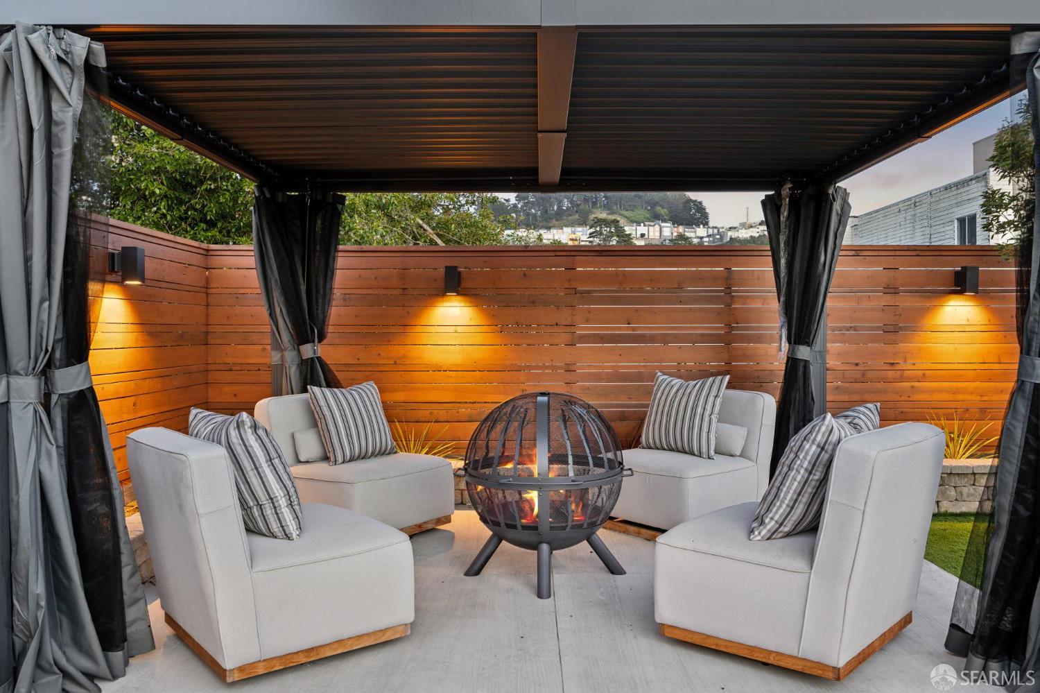 Detail Gallery Image 60 of 60 For 2020 20th Ave, San Francisco,  CA 94116 - 4 Beds | 3 Baths