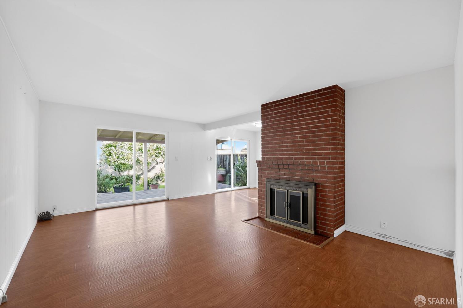 Detail Gallery Image 3 of 25 For 1391 via Faisan St, San Lorenzo,  CA 94580 - 3 Beds | 2 Baths