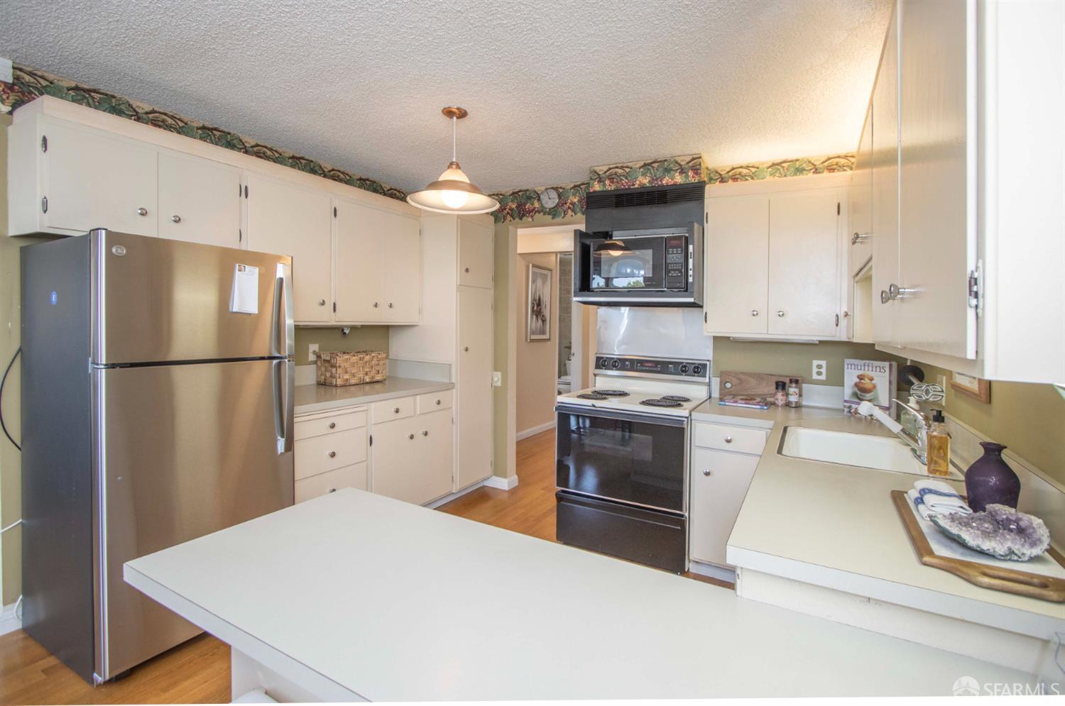 Detail Gallery Image 12 of 25 For 5080 Diamond Heights Blvd a,  San Francisco,  CA 94131 - 2 Beds | 2 Baths