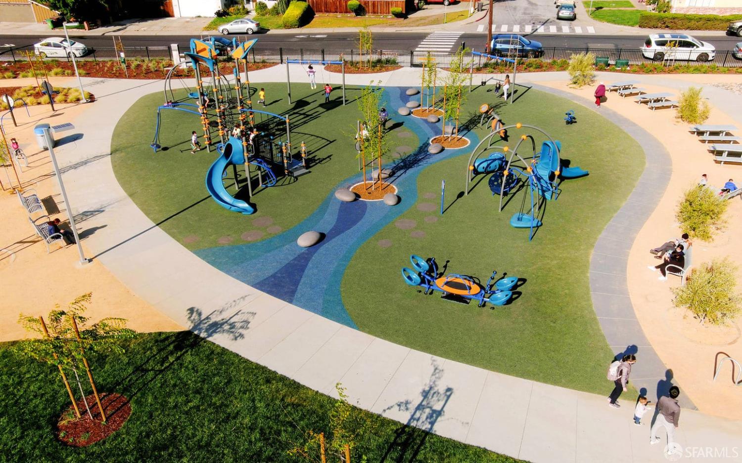 Detail Gallery Image 19 of 25 For 1391 via Faisan St, San Lorenzo,  CA 94580 - 3 Beds | 2 Baths