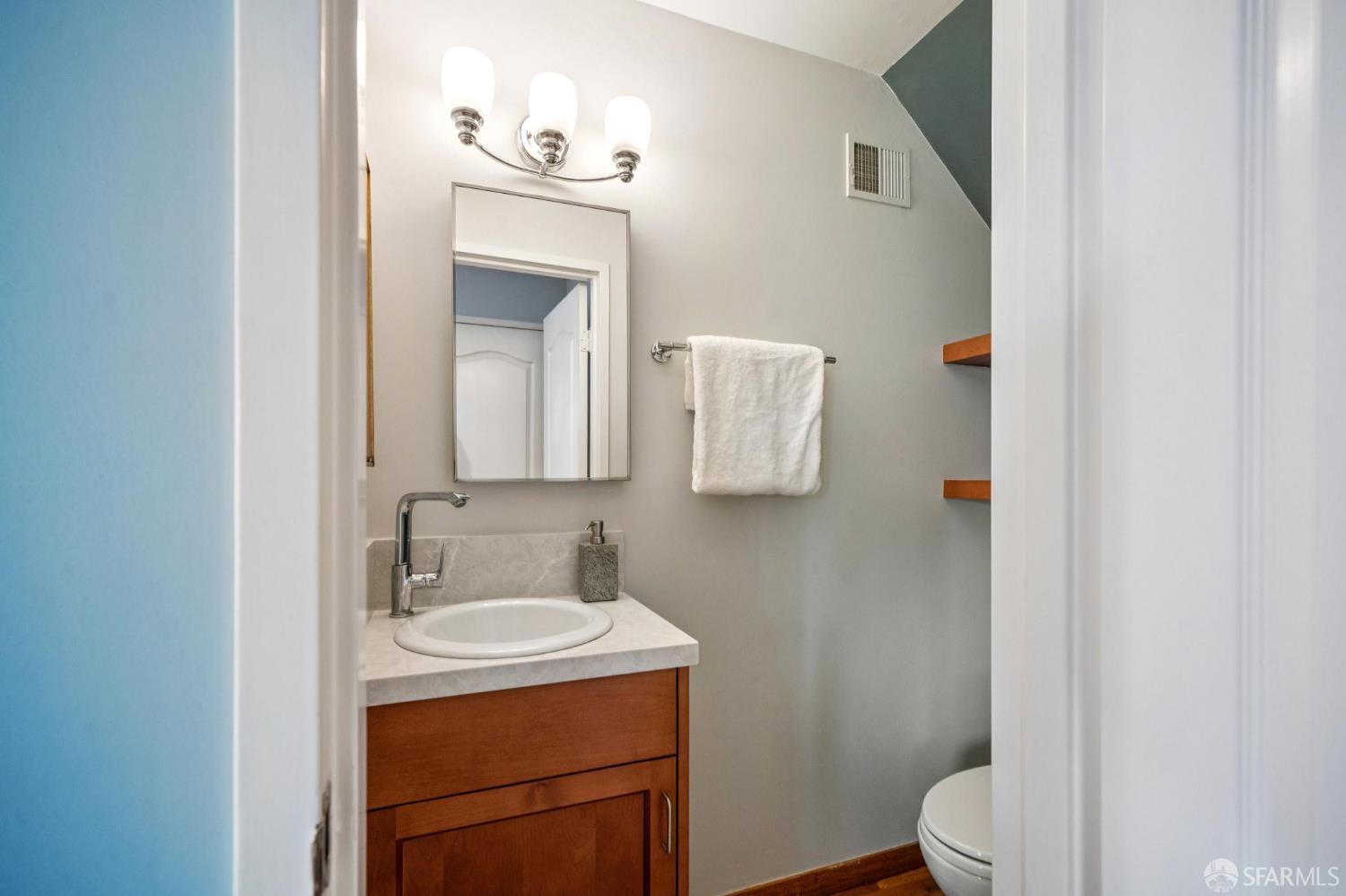 Detail Gallery Image 44 of 55 For 370 Horizon Way, Pacifica,  CA 94044 - 2 Beds | 1/1 Baths