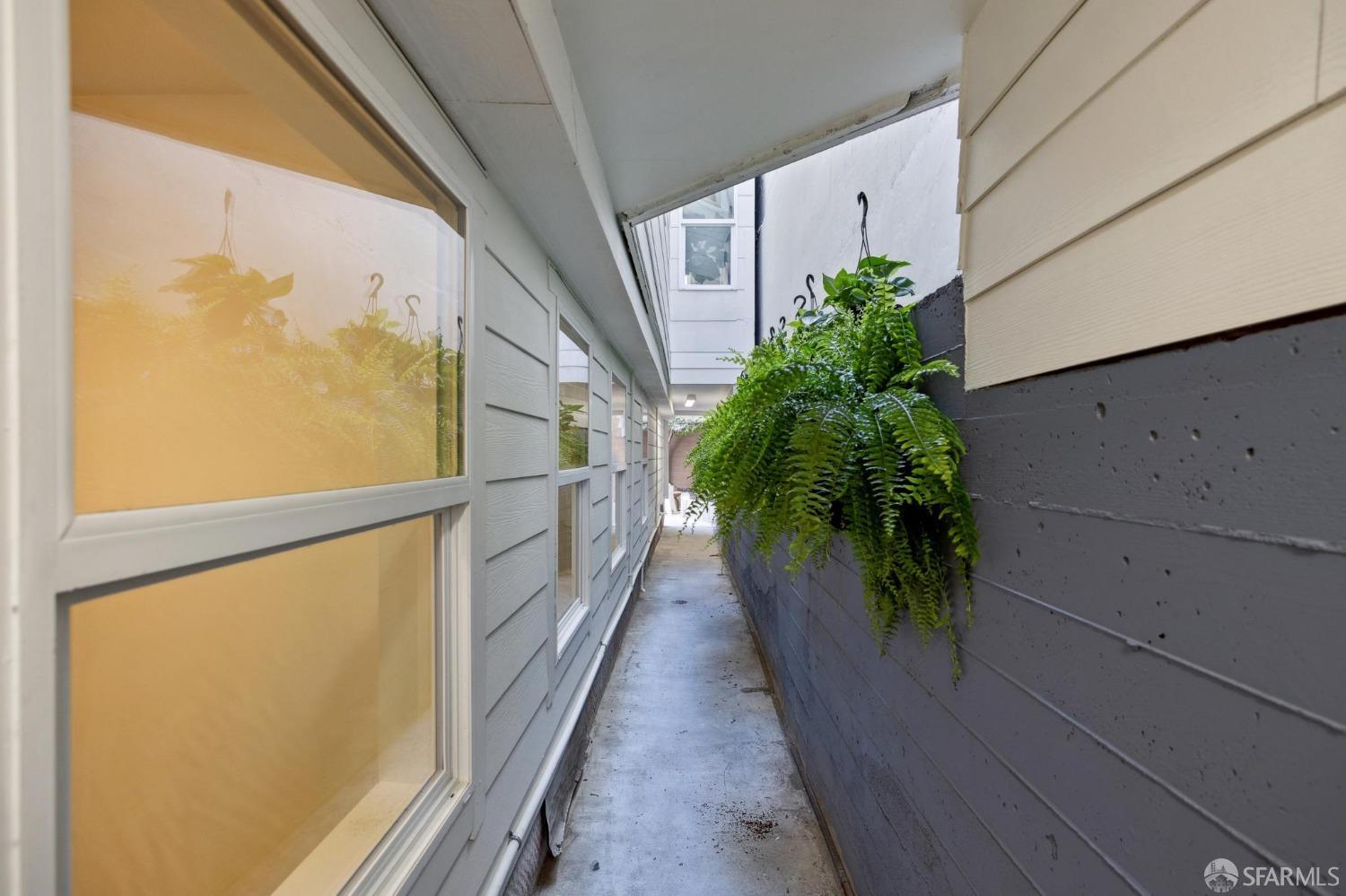 Detail Gallery Image 23 of 24 For 1029 Jackson St #1031,  San Francisco,  CA 94133 - 4 Beds | 3 Baths