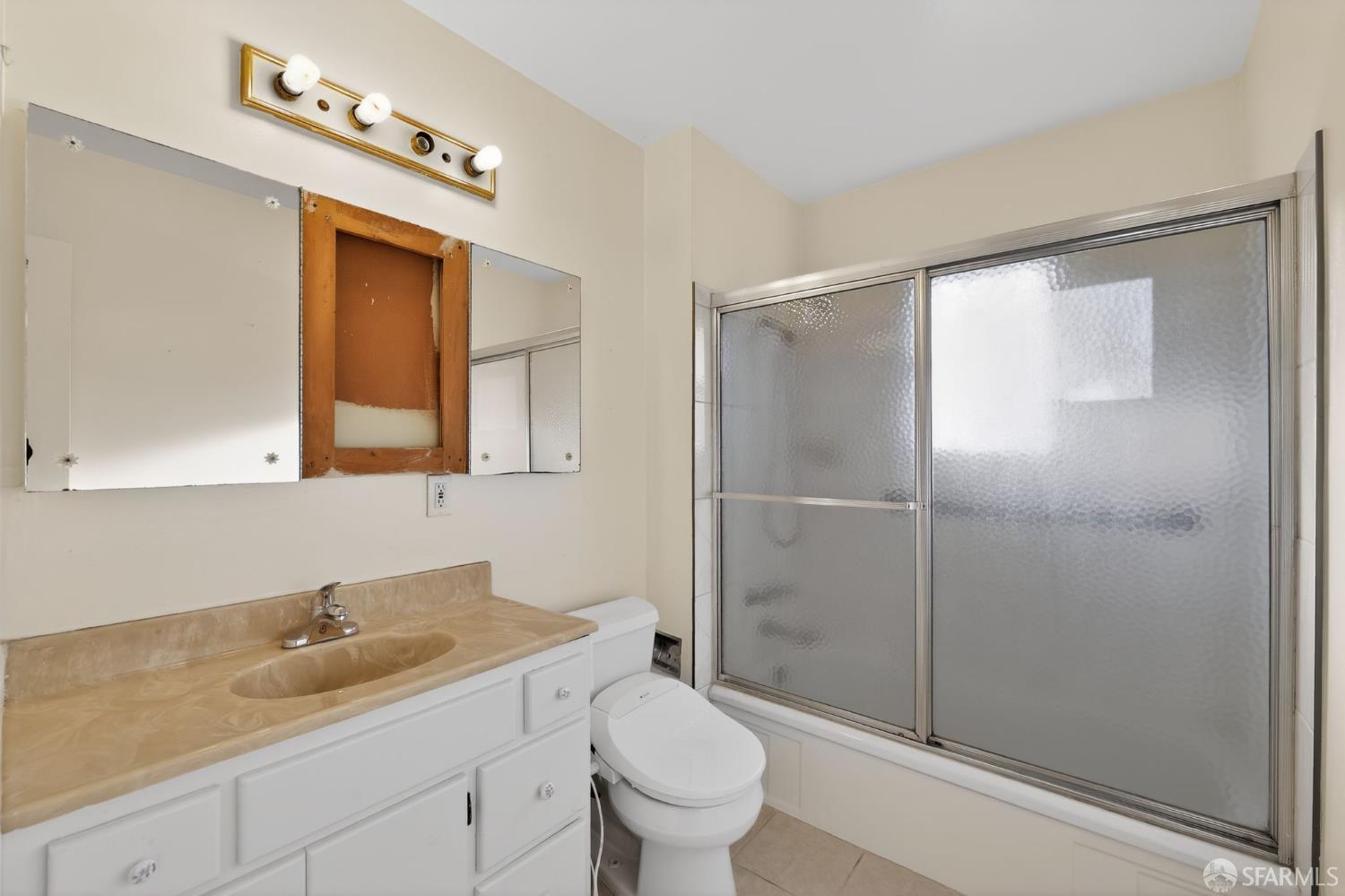 Detail Gallery Image 12 of 25 For 1391 via Faisan St, San Lorenzo,  CA 94580 - 3 Beds | 2 Baths
