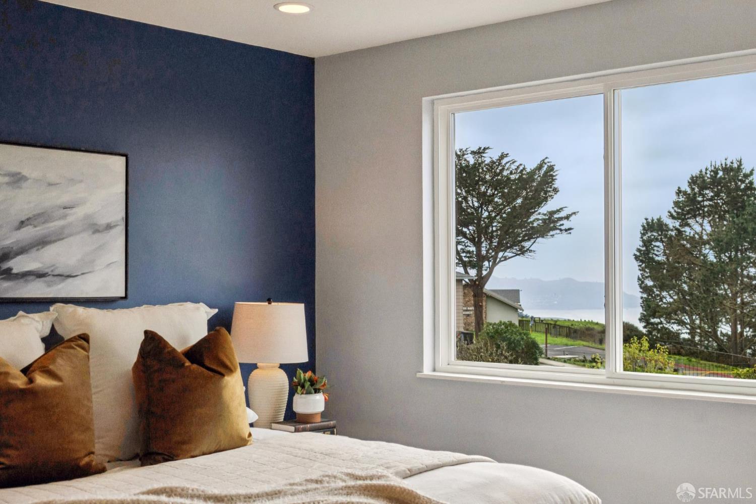 Detail Gallery Image 24 of 55 For 370 Horizon Way, Pacifica,  CA 94044 - 2 Beds | 1/1 Baths