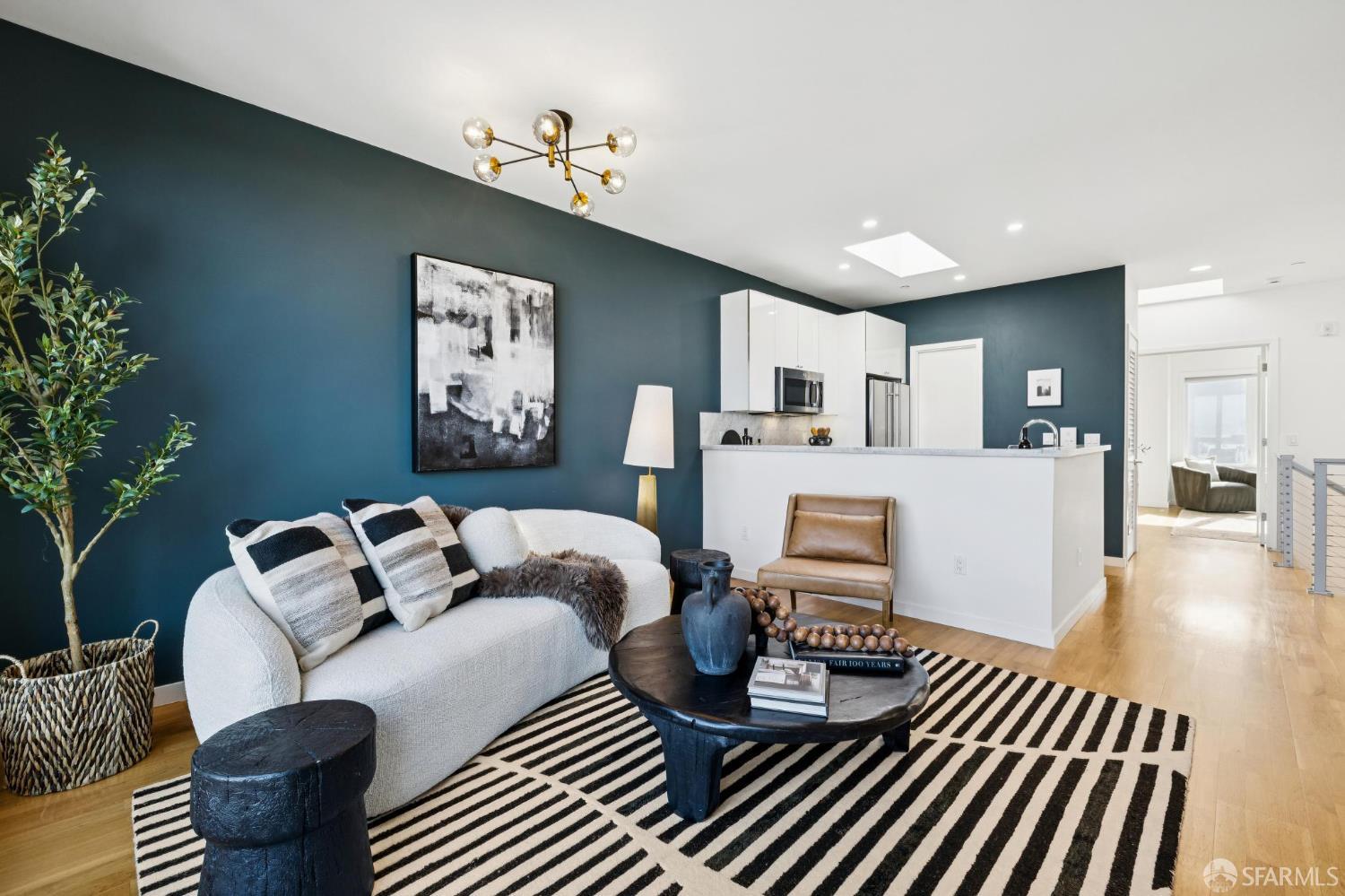 Detail Gallery Image 17 of 41 For 3190 Scott St #308,  San Francisco,  CA 94123 - 2 Beds | 2 Baths