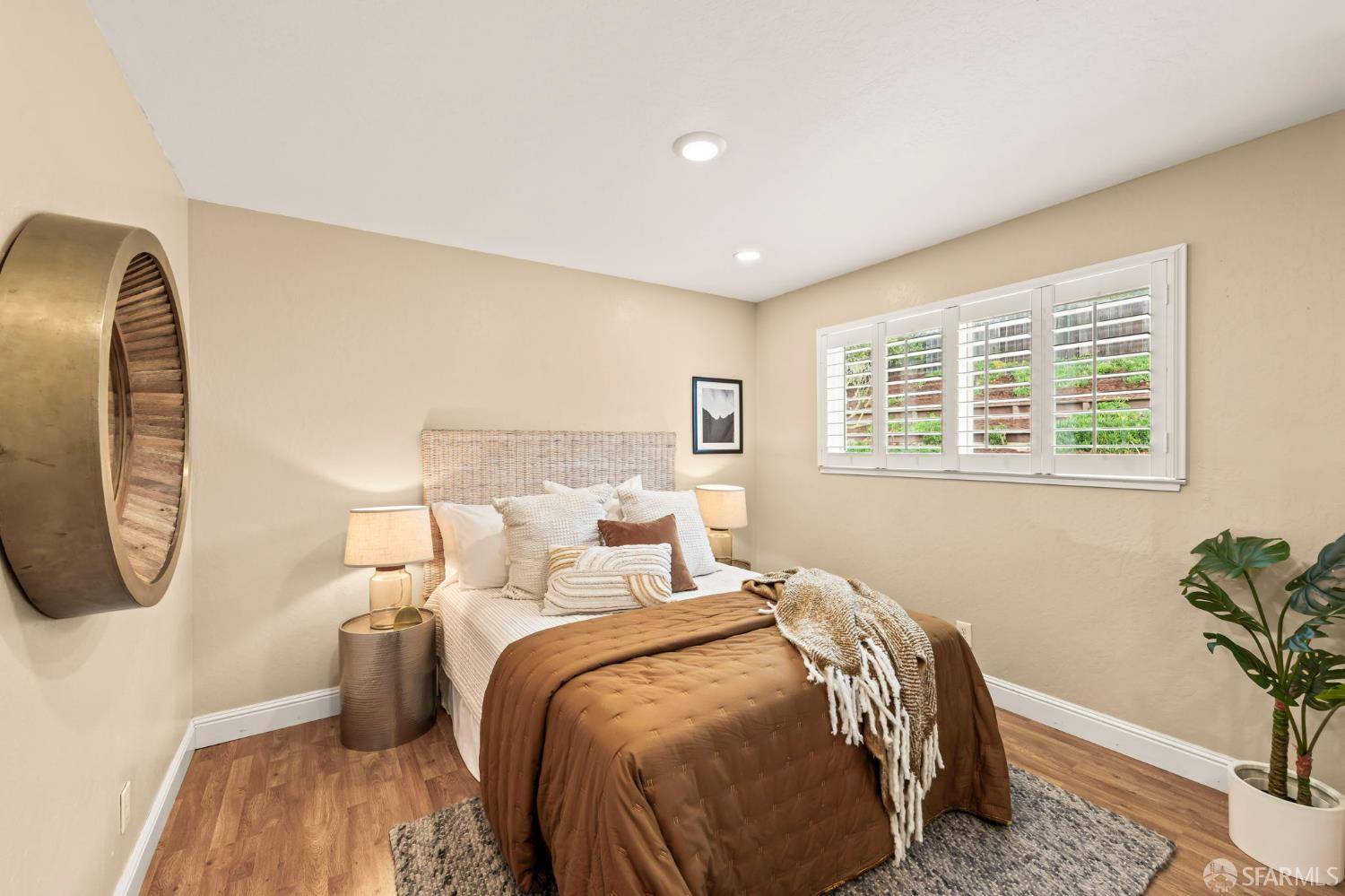 Detail Gallery Image 34 of 59 For 1548 Fieldcrest Dr, Pleasant Hill,  CA 94523 - 4 Beds | 2/1 Baths