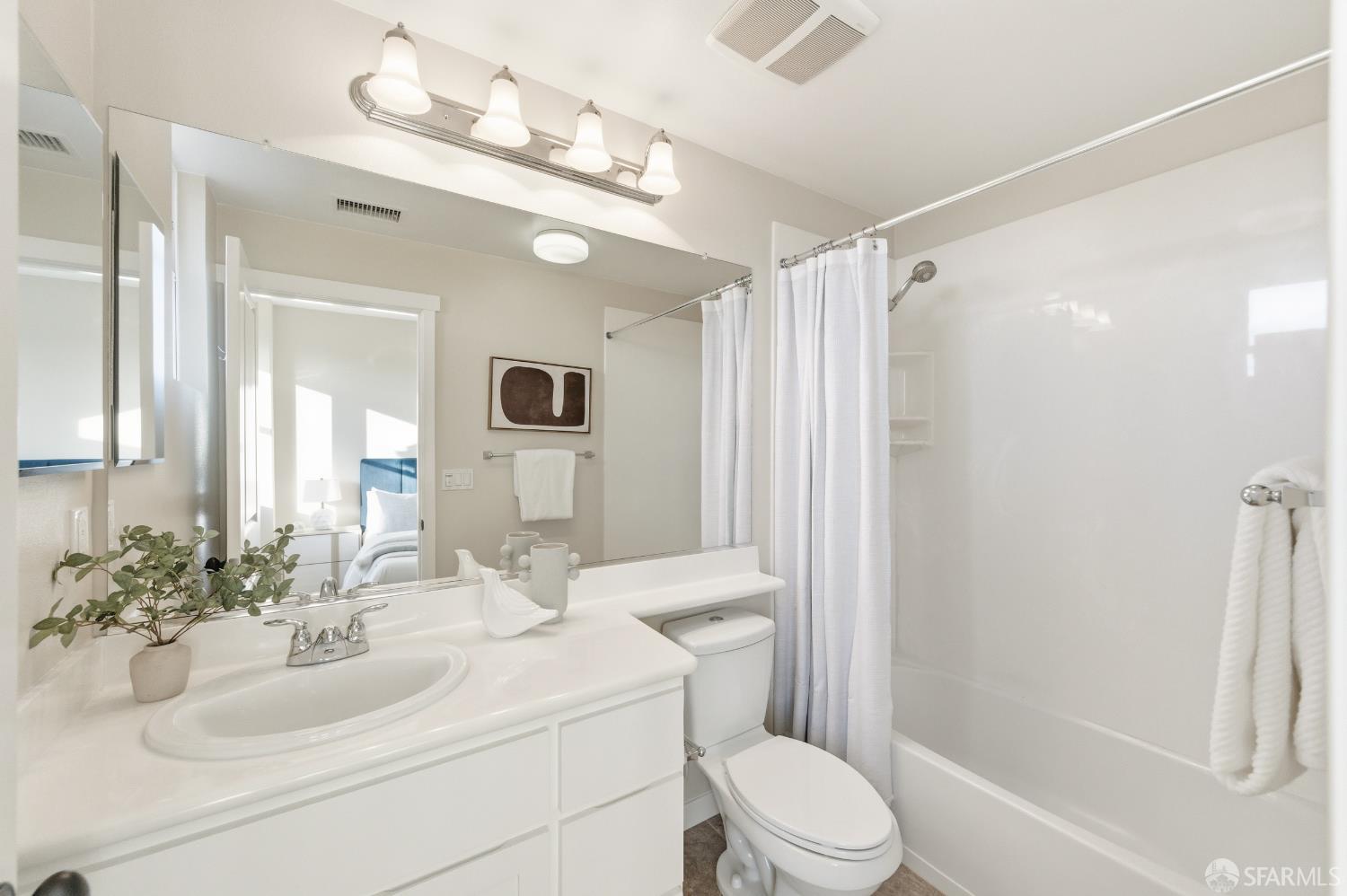 Photo #22: 426099847 Listing: Photo #22