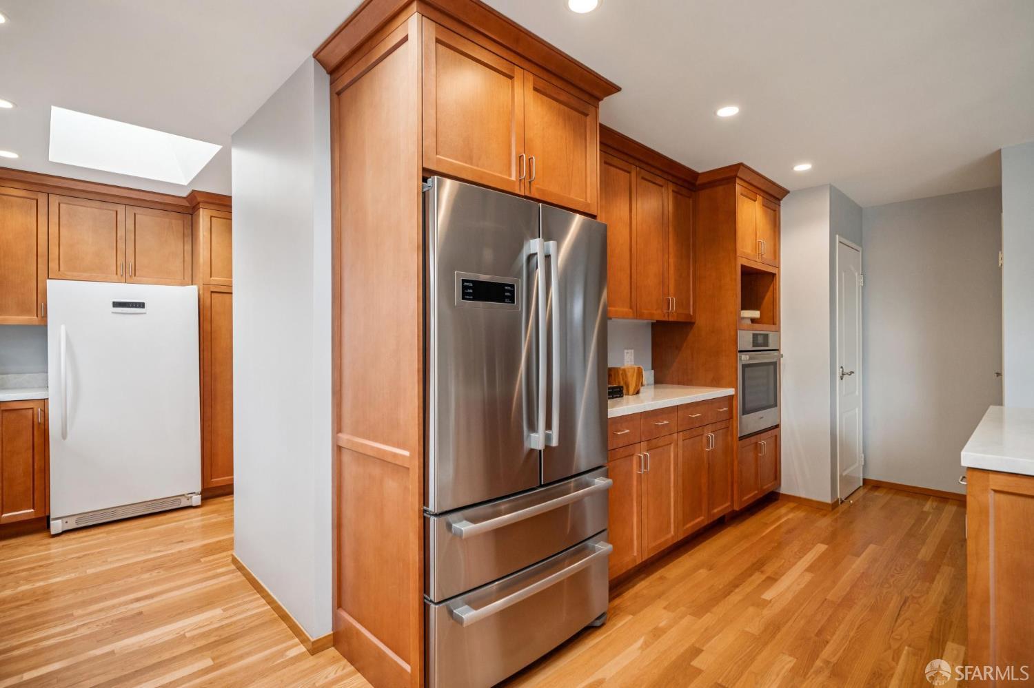 Detail Gallery Image 15 of 55 For 370 Horizon Way, Pacifica,  CA 94044 - 2 Beds | 1/1 Baths