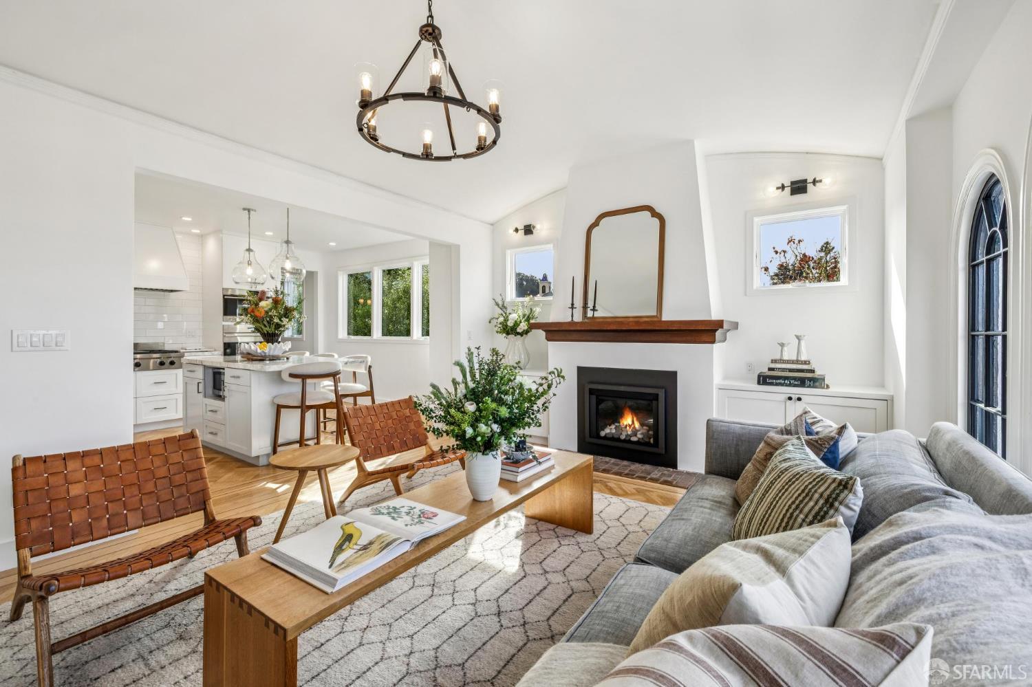 Detail Gallery Image 9 of 67 For 89 Idora Ave, San Francisco,  CA 94127 - 4 Beds | 3 Baths