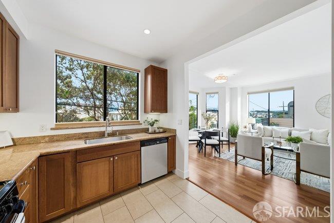 Photo #34: 426099740 Listing: Photo #34