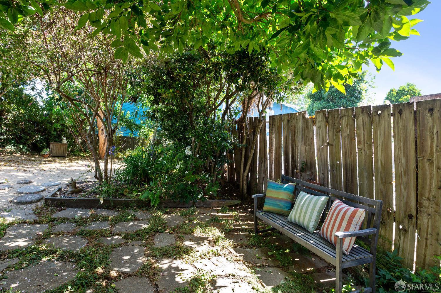 Detail Gallery Image 35 of 43 For 4300 West St, Oakland,  CA 94608 - 0 Beds | 1 Baths