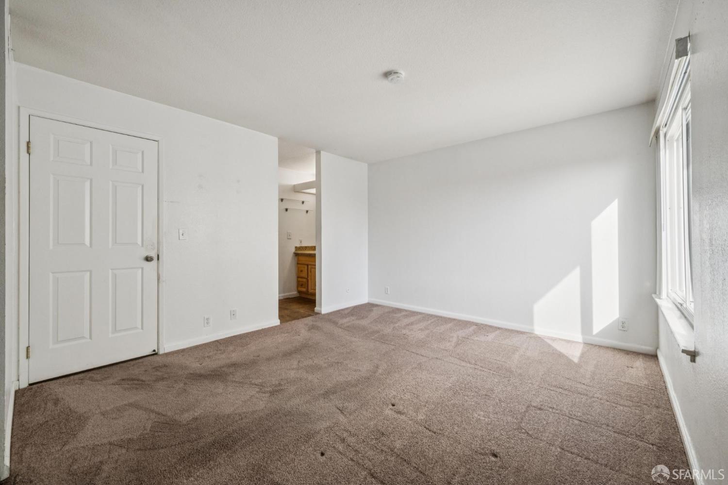 Detail Gallery Image 19 of 31 For 21117 Gary Dr #116,  Castro Valley,  CA 94546 - 2 Beds | 2 Baths