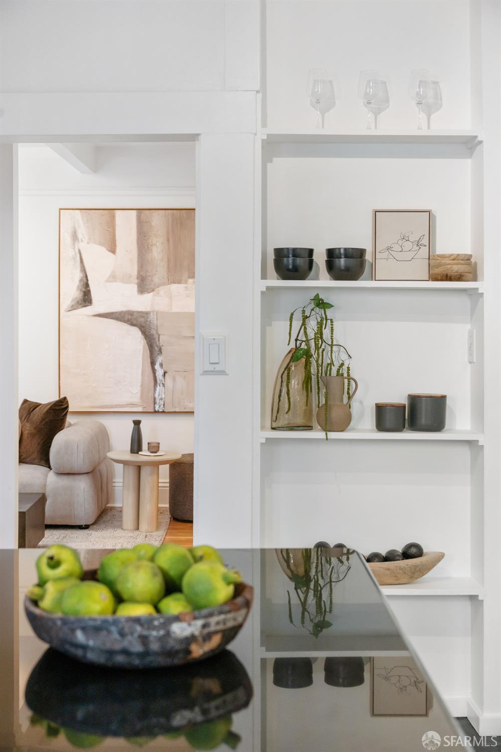 Detail Gallery Image 9 of 24 For 34 Harris Pl, San Francisco,  CA 94123 - 1 Beds | 1 Baths