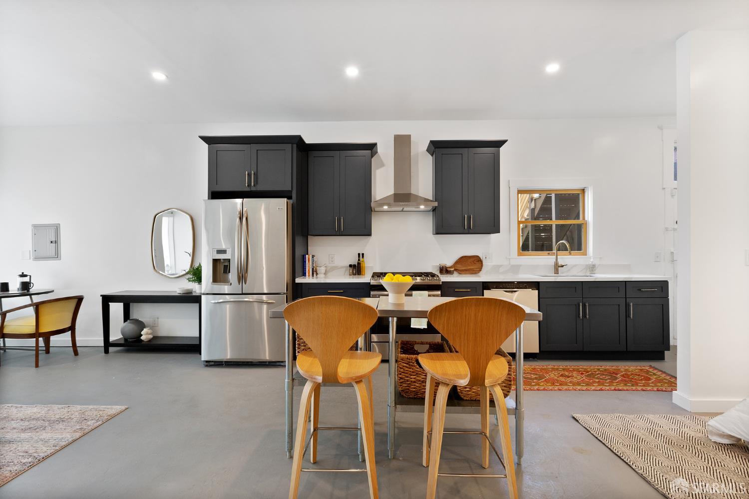 Detail Gallery Image 17 of 43 For 4300 West St, Oakland,  CA 94608 - 0 Beds | 1 Baths