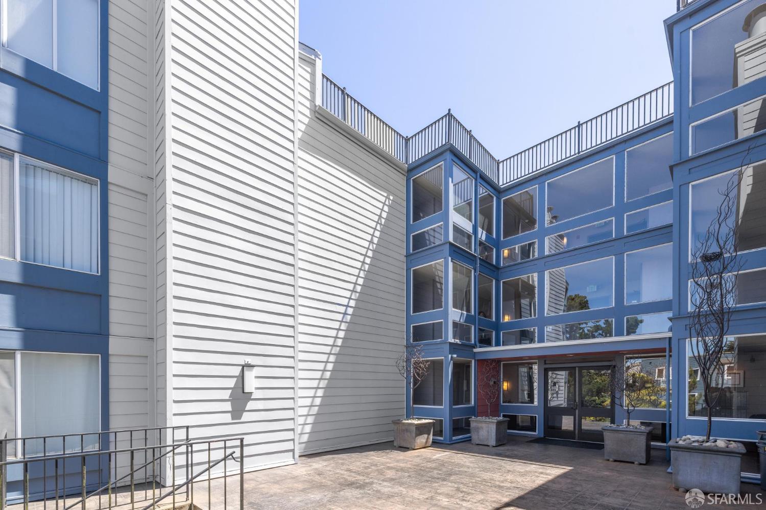 Detail Gallery Image 28 of 35 For 5320 Diamond Heights Blvd 202k,  San Francisco,  CA 94117 - 1 Beds | 1 Baths