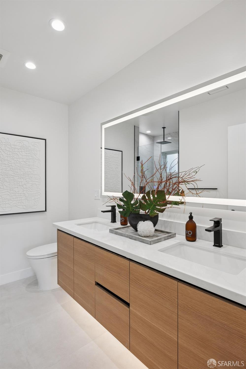 Detail Gallery Image 38 of 60 For 2020 20th Ave, San Francisco,  CA 94116 - 4 Beds | 3 Baths