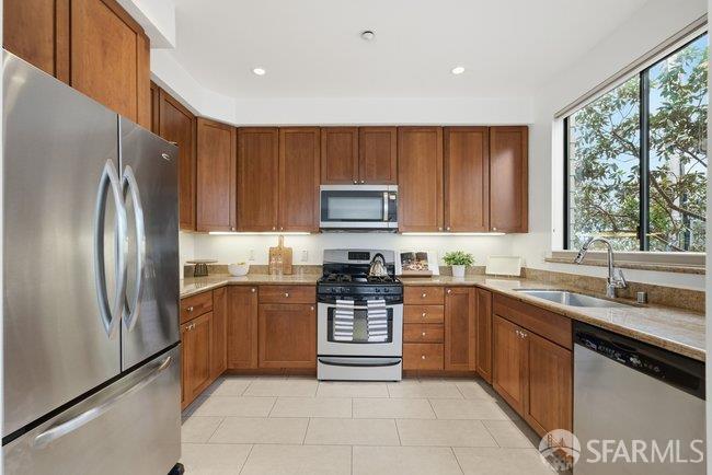 Photo #12: 426099740 Listing: Photo #12