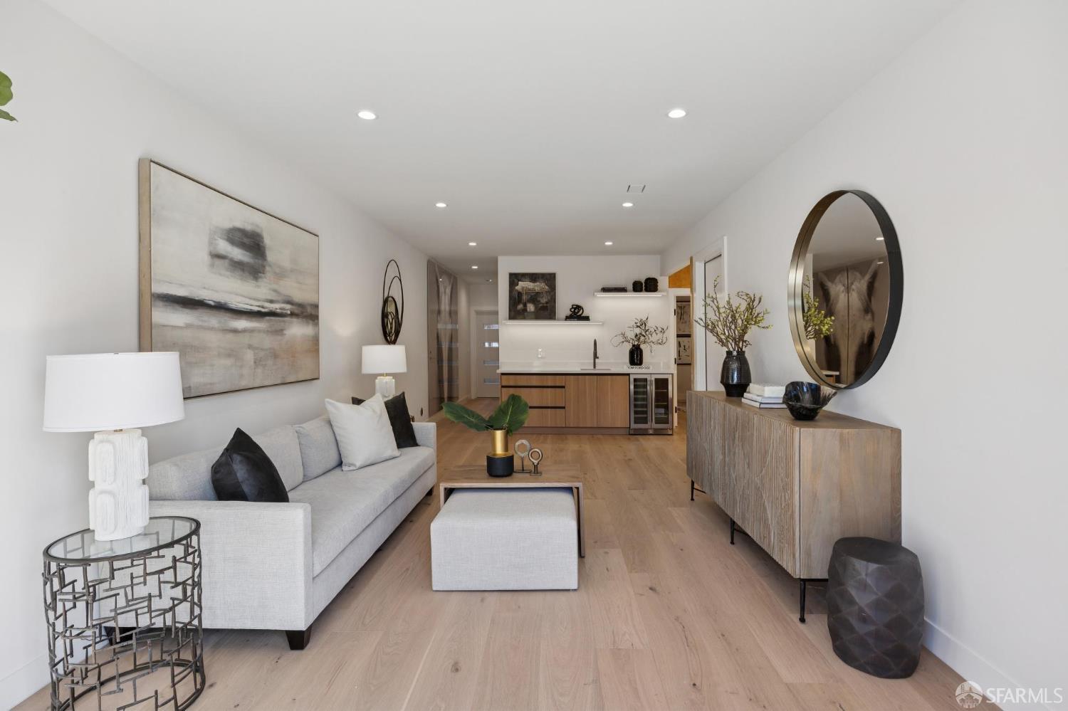 Detail Gallery Image 3 of 60 For 2020 20th Ave, San Francisco,  CA 94116 - 4 Beds | 3 Baths