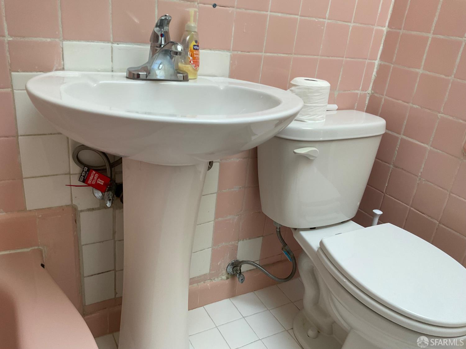 2222 45th, San Francisco, CA, 94116