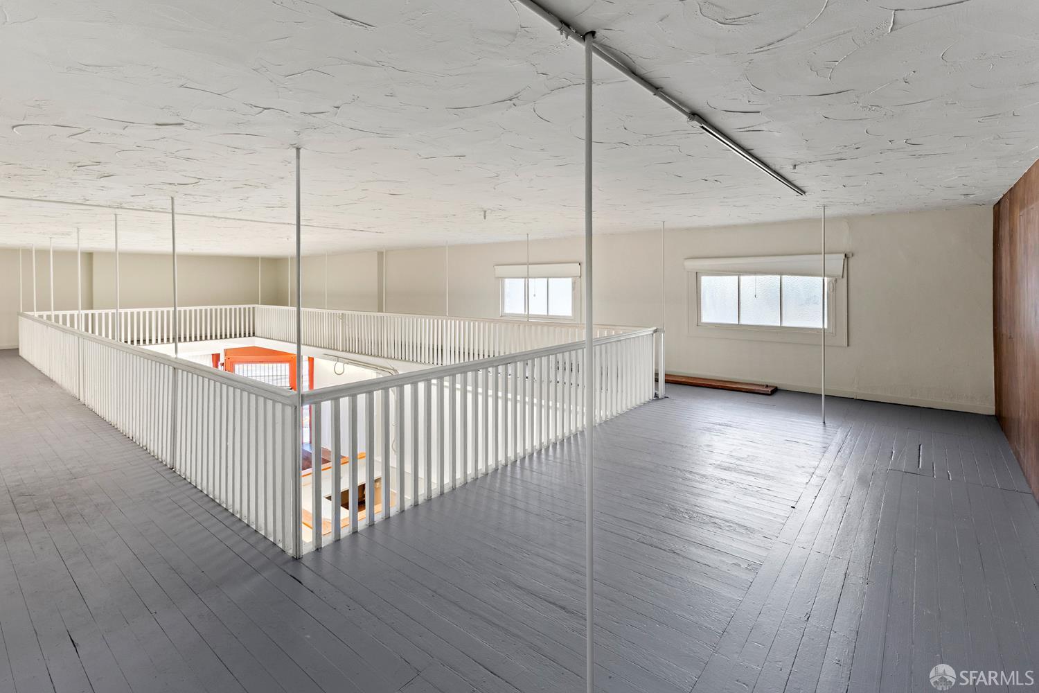 Detail Gallery Image 10 of 13 For 1499 Washington St, San Francisco,  CA 94109 - – Beds | – Baths