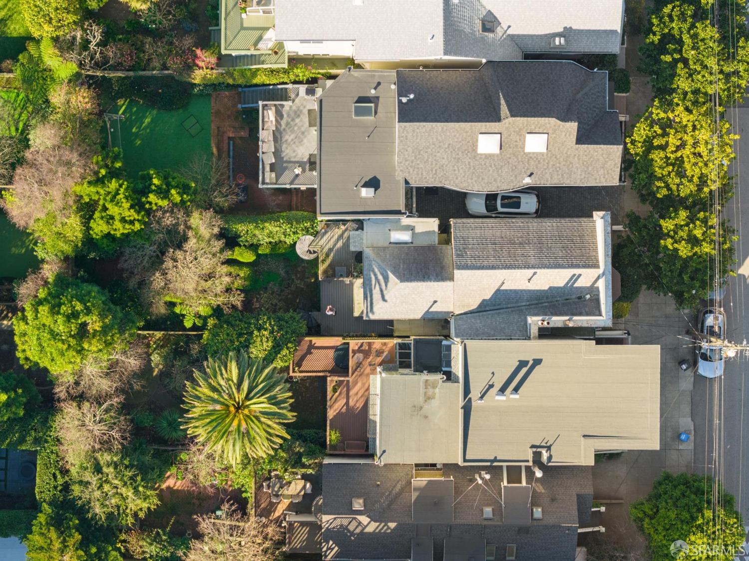 Detail Gallery Image 4 of 67 For 129 2nd Ave, San Francisco,  CA 94118 - – Beds | – Baths