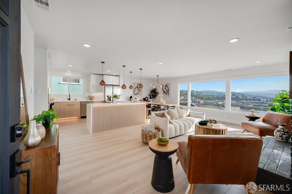 Detail Gallery Image 8 of 83 For 99 Montebello Dr, Daly City,  CA 94015 - 4 Beds | 3 Baths