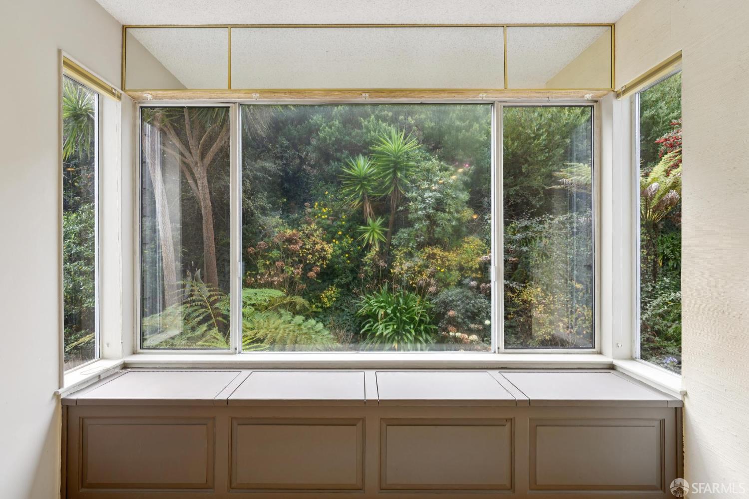 Detail Gallery Image 9 of 35 For 5320 Diamond Heights Blvd 202k,  San Francisco,  CA 94117 - 1 Beds | 1 Baths