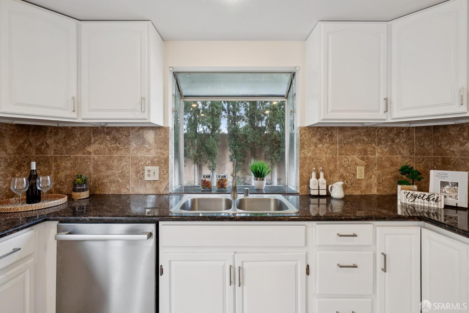 Detail Gallery Image 20 of 54 For 4469 Pampas Cir, Antioch,  CA 94531 - 3 Beds | 2/1 Baths