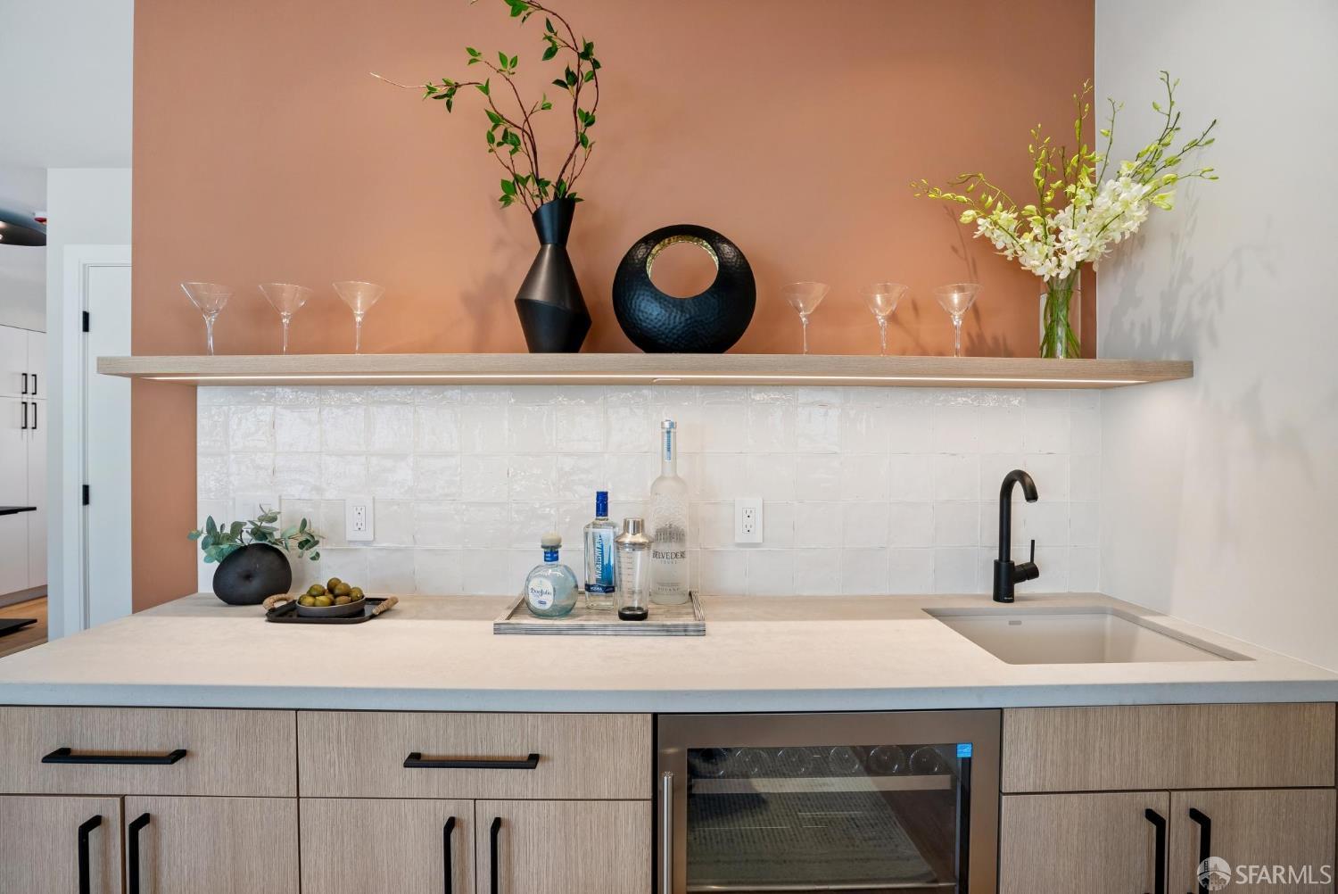 Detail Gallery Image 6 of 34 For 576 27th Ave, San Francisco,  CA 94121 - 3 Beds | 2/1 Baths