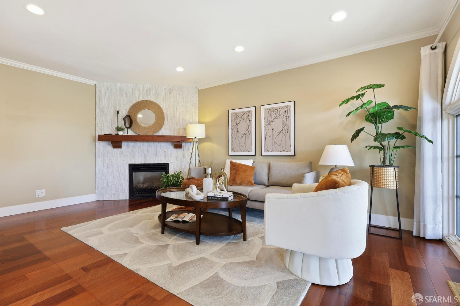 Detail Gallery Image 5 of 28 For 539 Chestnut Ave, San Bruno,  CA 94066 - 4 Beds | 3 Baths