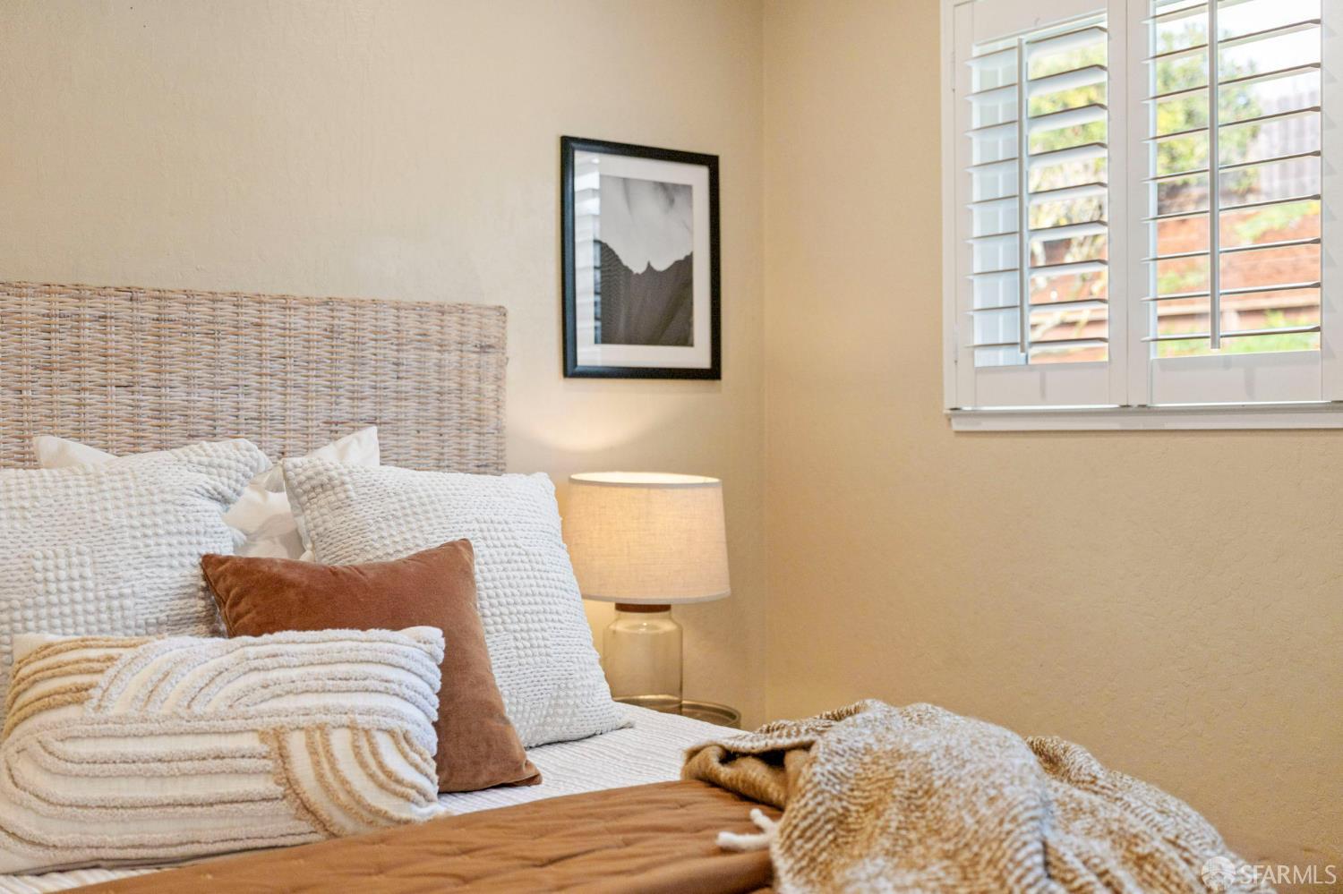 Detail Gallery Image 36 of 59 For 1548 Fieldcrest Dr, Pleasant Hill,  CA 94523 - 4 Beds | 2/1 Baths