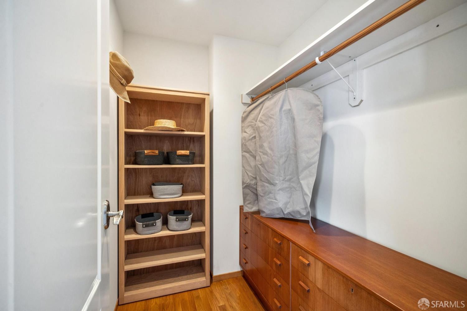 Detail Gallery Image 30 of 55 For 370 Horizon Way, Pacifica,  CA 94044 - 2 Beds | 1/1 Baths