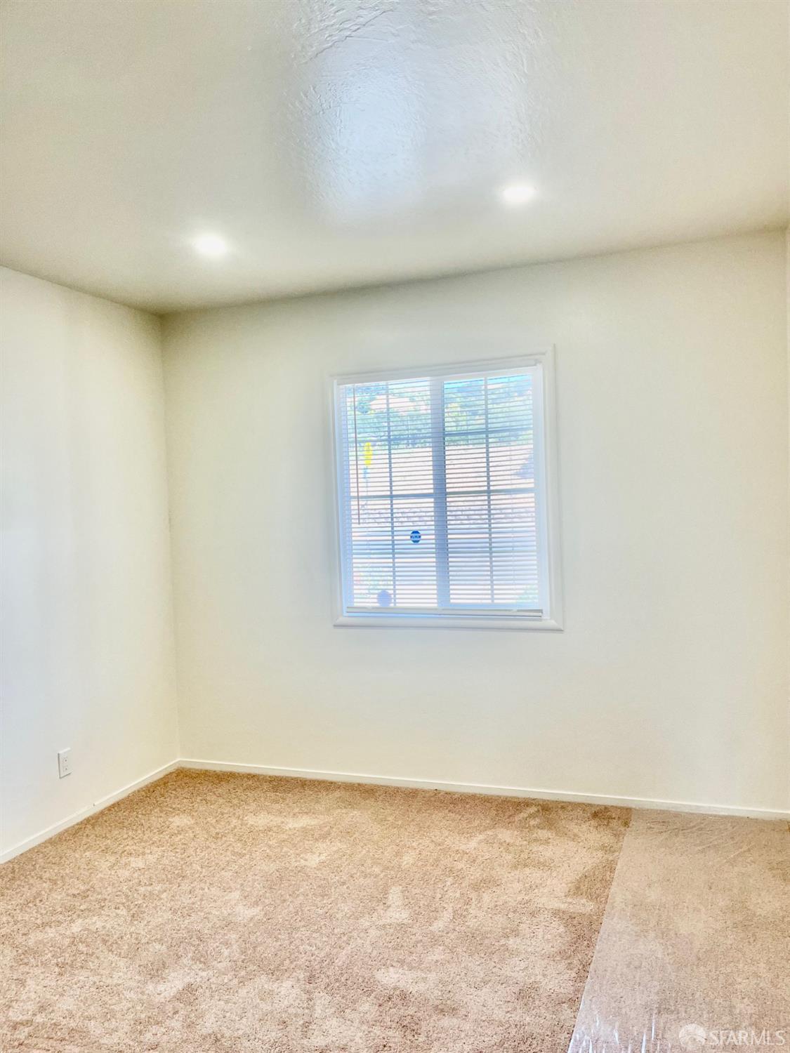 Detail Gallery Image 14 of 31 For 5880 Olinda Rd, El Sobrante,  CA 94803 - 4 Beds | 2 Baths