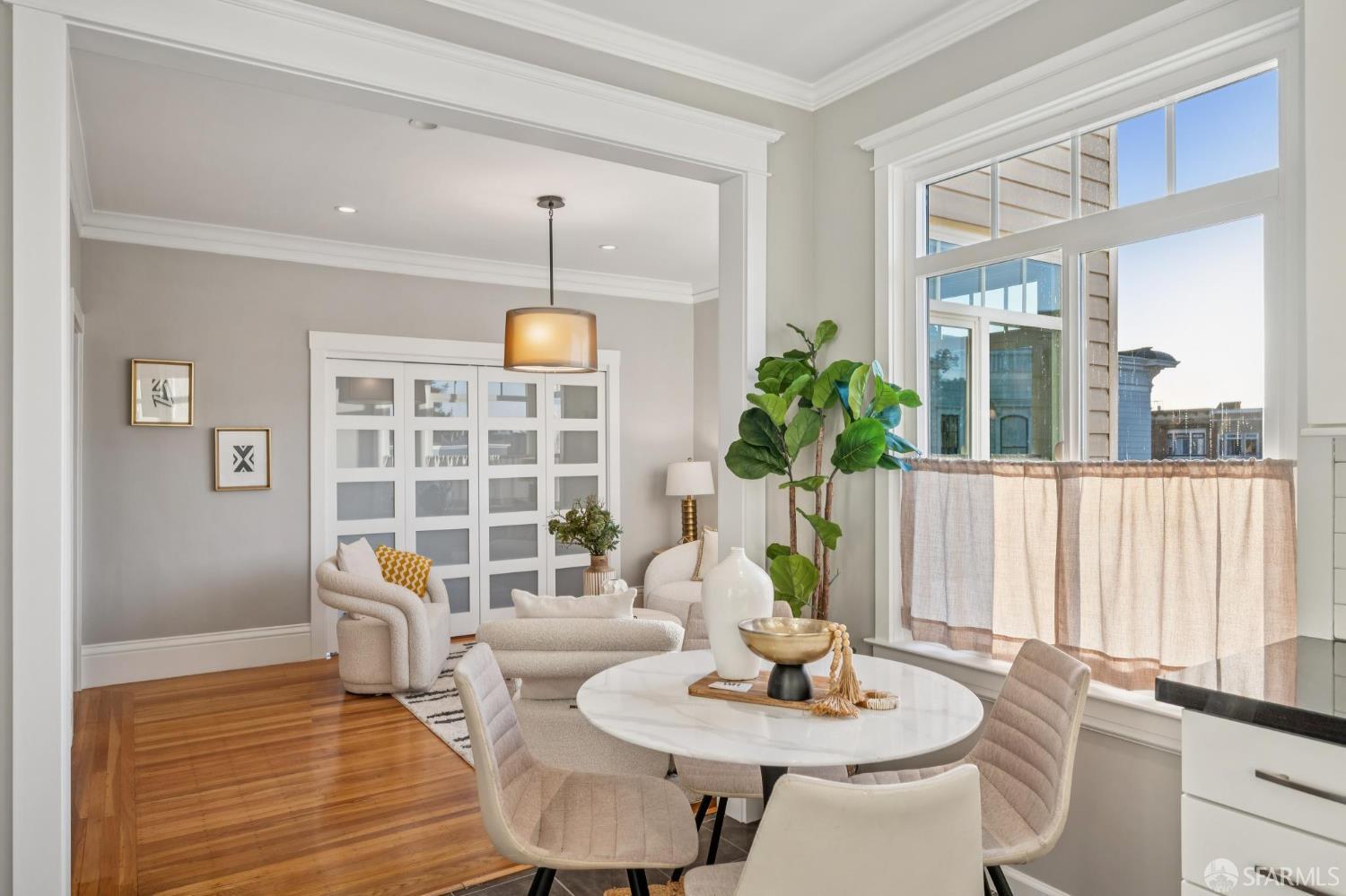 Detail Gallery Image 9 of 27 For 1267 Chestnut St #3,  San Francisco,  CA 94118 - 2 Beds | 1 Baths