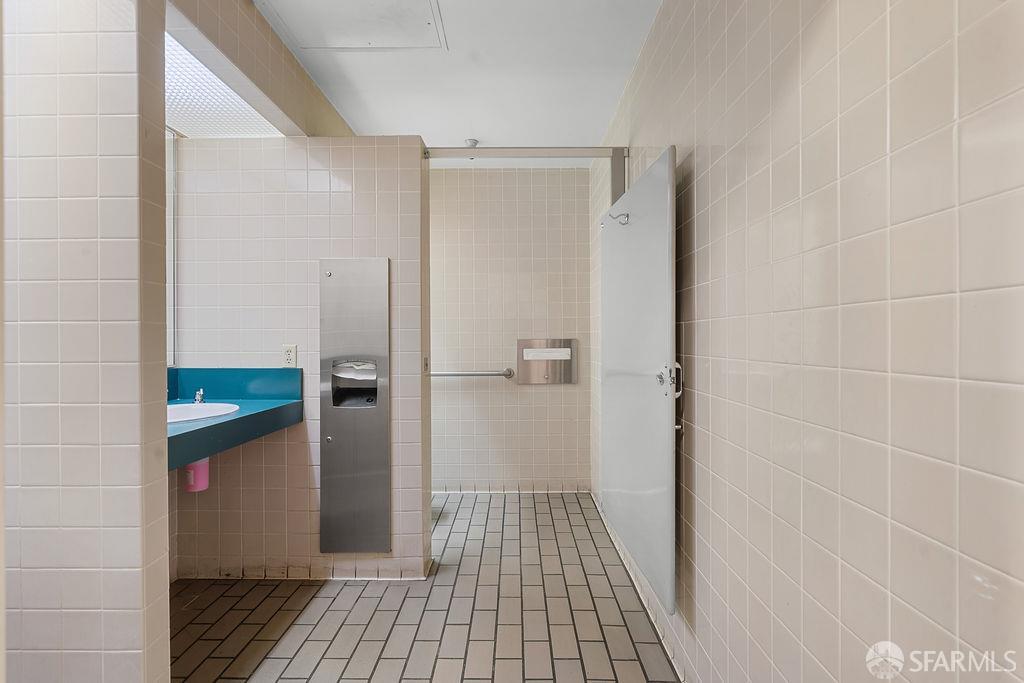 Detail Gallery Image 29 of 34 For 203 Willow St #503,  San Francisco,  CA 94109 - – Beds | – Baths