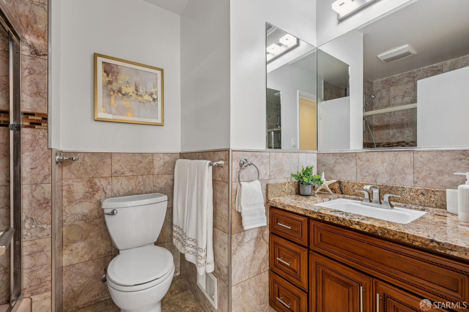 Detail Gallery Image 25 of 47 For 235 Oak Park Dr, San Francisco,  CA 94131 - 6 Beds | 3 Baths