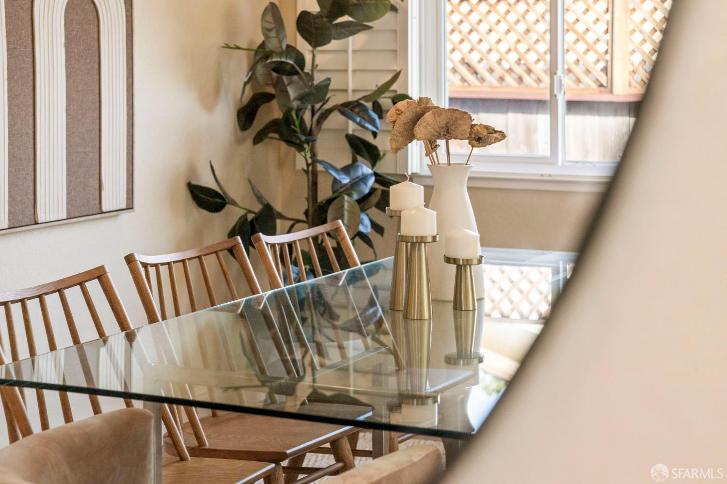 Detail Gallery Image 17 of 59 For 1548 Fieldcrest Dr, Pleasant Hill,  CA 94523 - 4 Beds | 2/1 Baths