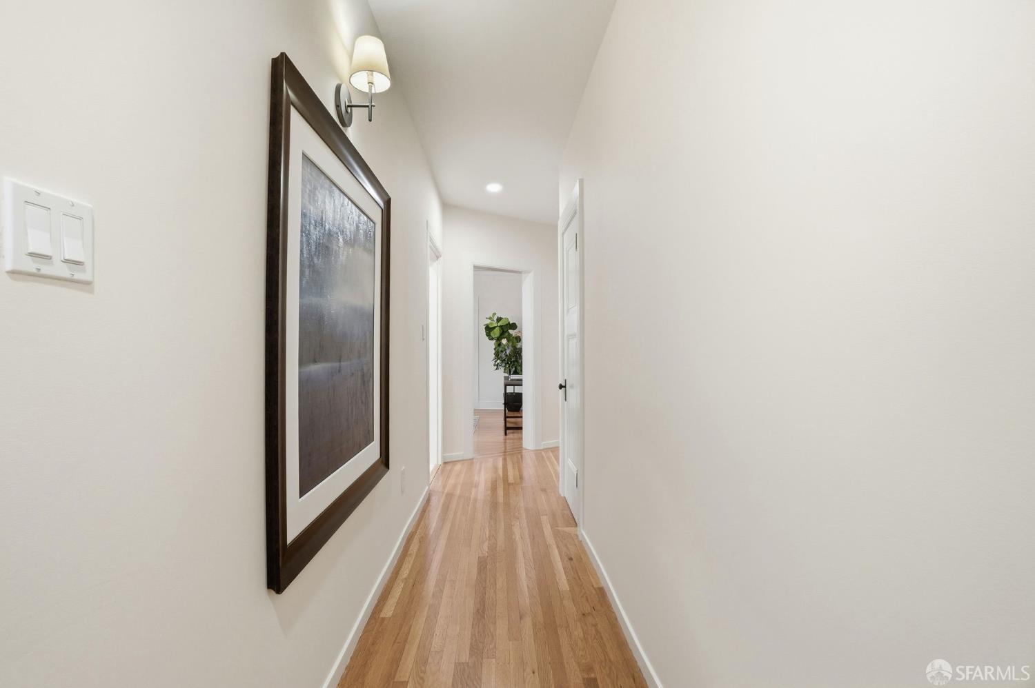 Detail Gallery Image 17 of 42 For 1760 Pacific Ave #4,  San Francisco,  CA 94109 - 3 Beds | 2 Baths