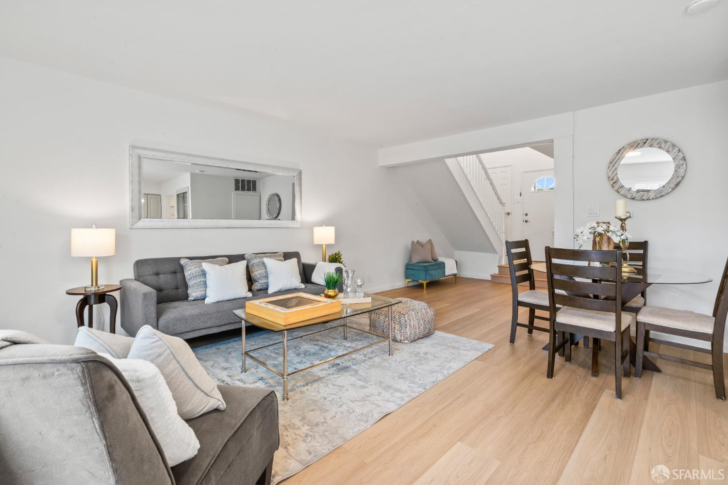 Detail Gallery Image 5 of 31 For 2449 Williamsburg Ct, South San Francisco,  CA 94080 - 3 Beds | 2/1 Baths