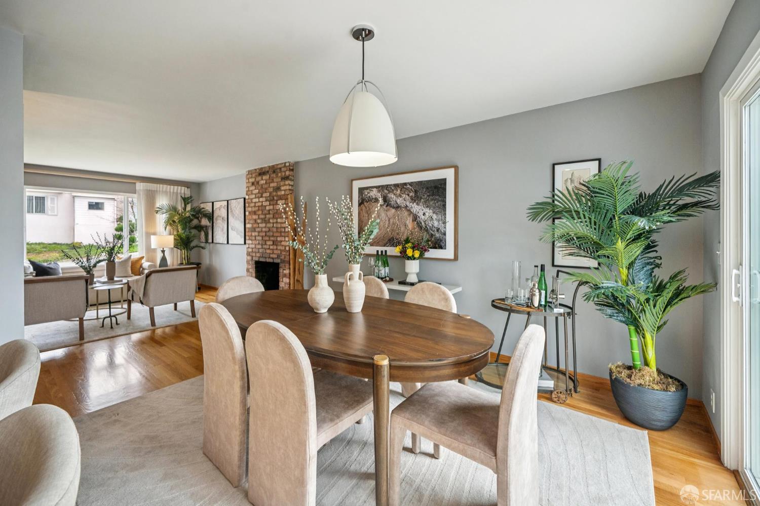 Detail Gallery Image 8 of 55 For 370 Horizon Way, Pacifica,  CA 94044 - 2 Beds | 1/1 Baths