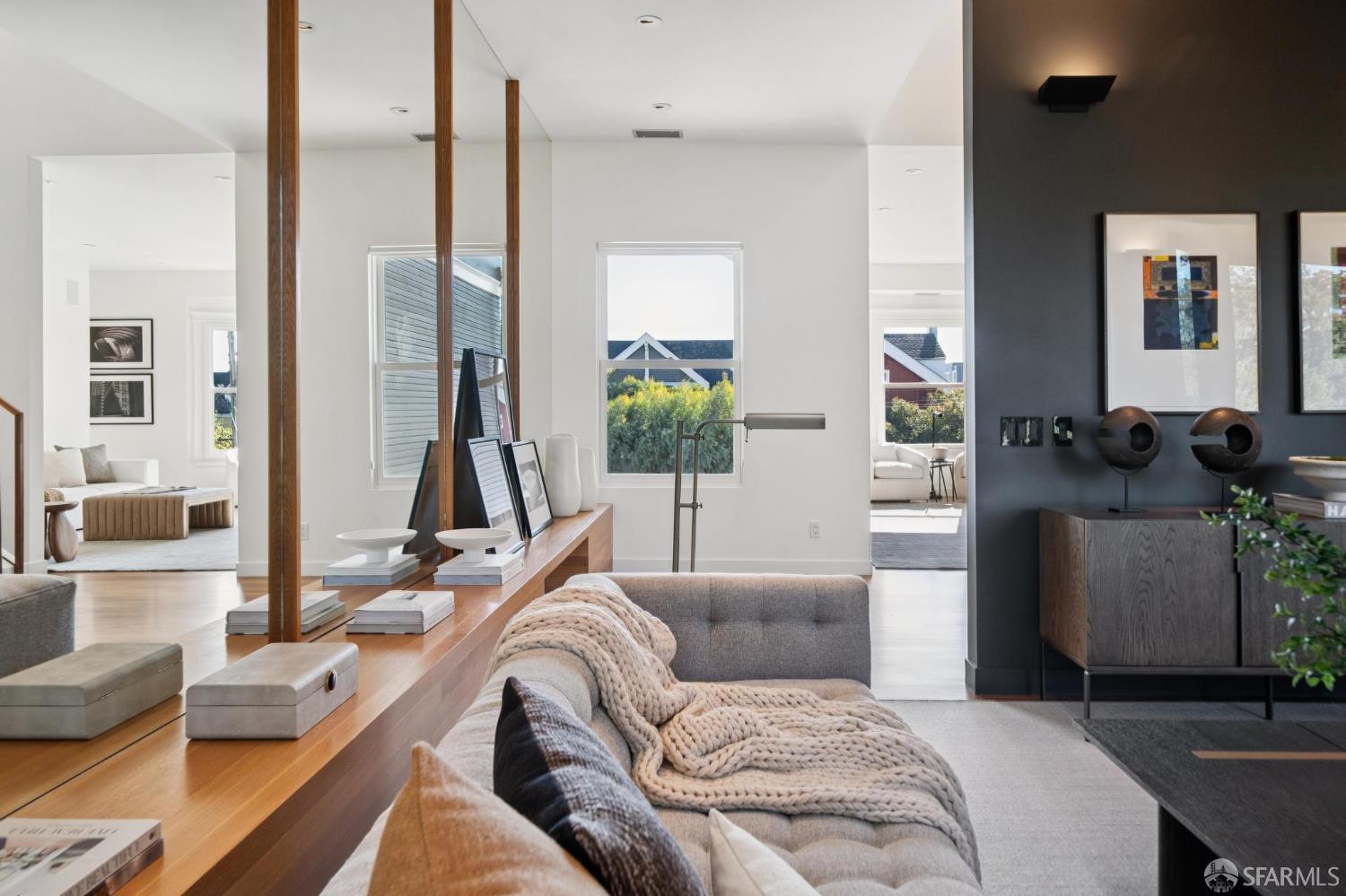 Detail Gallery Image 6 of 79 For 726 Lake St, San Francisco,  CA 94118 - 3 Beds | 3/1 Baths