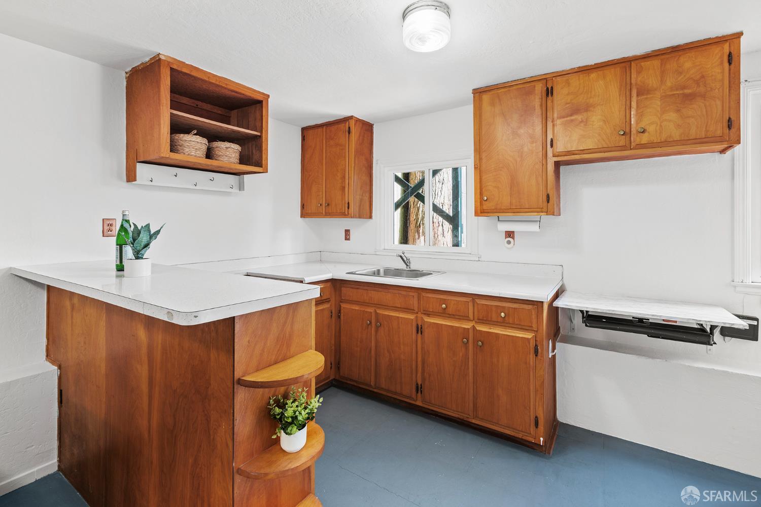 Detail Gallery Image 28 of 36 For 542 Head St, San Francisco,  CA 94132 - 2 Beds | 1 Baths