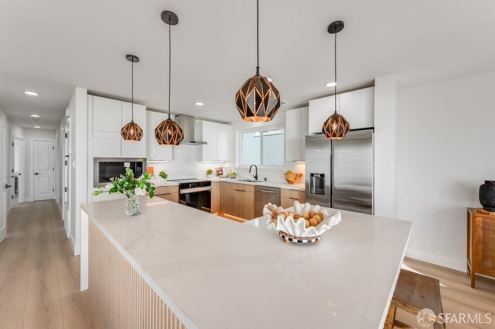 Detail Gallery Image 24 of 83 For 99 Montebello Dr, Daly City,  CA 94015 - 4 Beds | 3 Baths