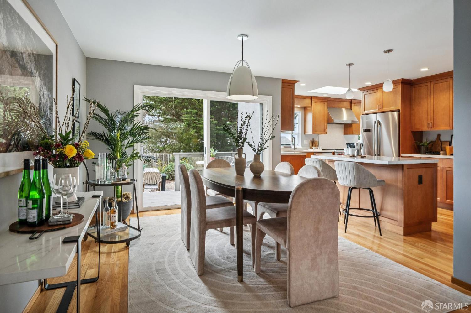 Detail Gallery Image 10 of 55 For 370 Horizon Way, Pacifica,  CA 94044 - 2 Beds | 1/1 Baths