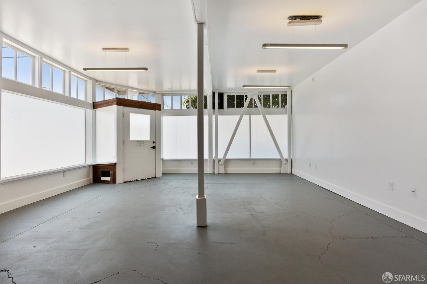 Detail Gallery Image 31 of 43 For 4300 West St, Oakland,  CA 94608 - 0 Beds | 1 Baths