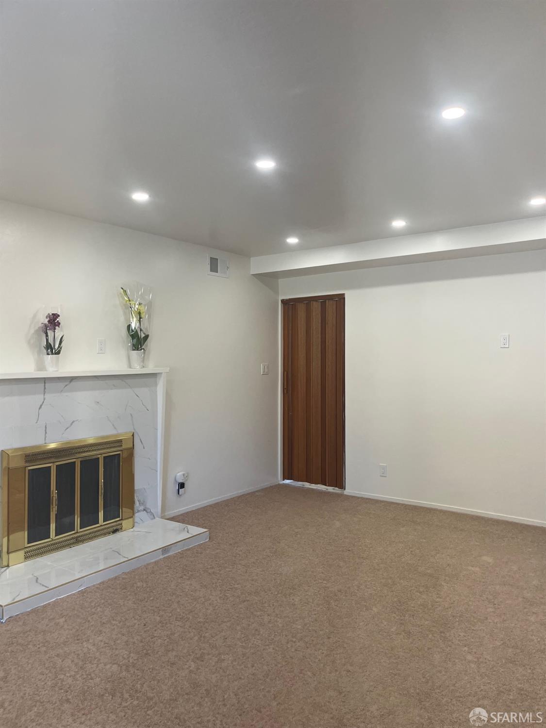 Detail Gallery Image 3 of 31 For 5880 Olinda Rd, El Sobrante,  CA 94803 - 4 Beds | 2 Baths