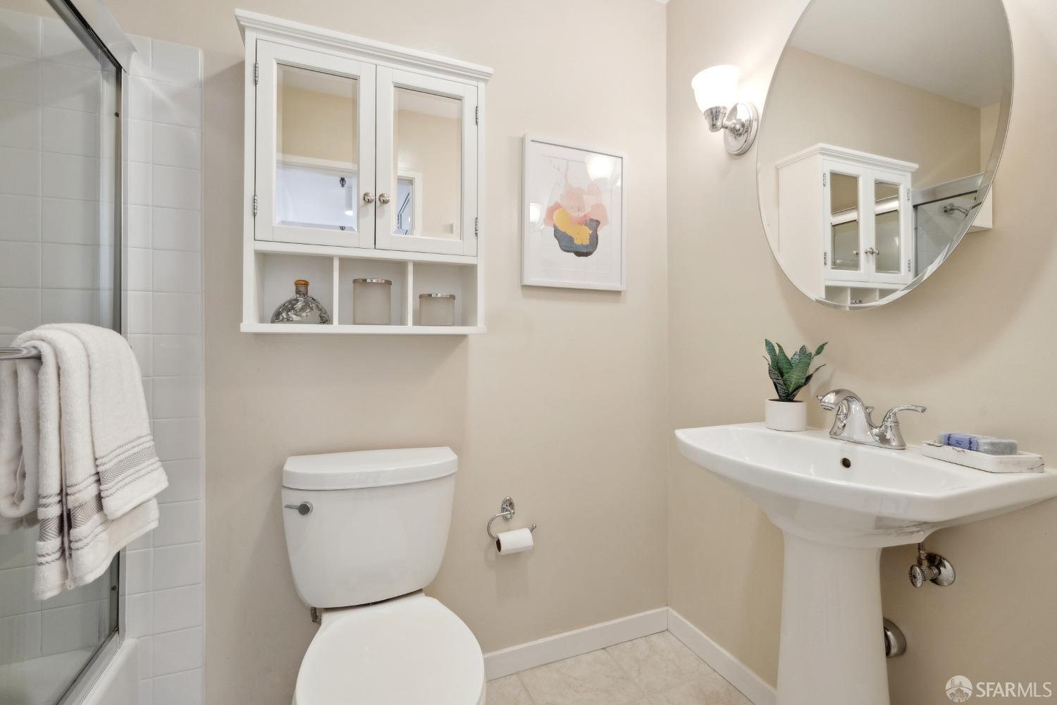 Photo #24: 426099939 Listing: Photo #24