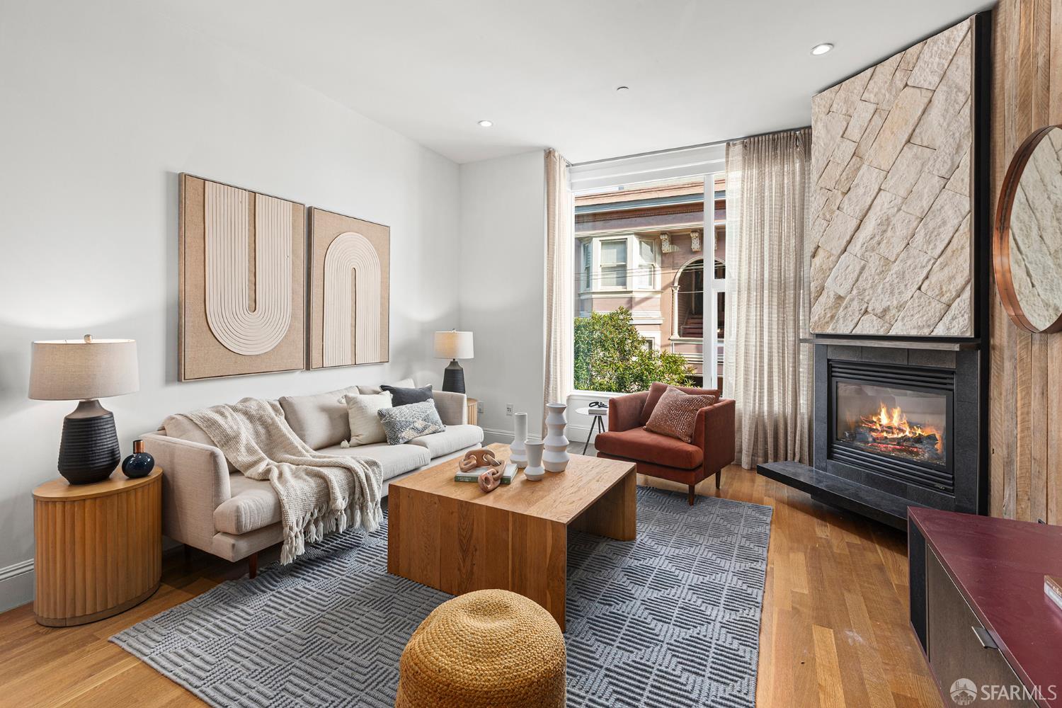 Detail Gallery Image 5 of 36 For 1356 Stevenson St, San Francisco,  CA 94103 - 3 Beds | 3 Baths